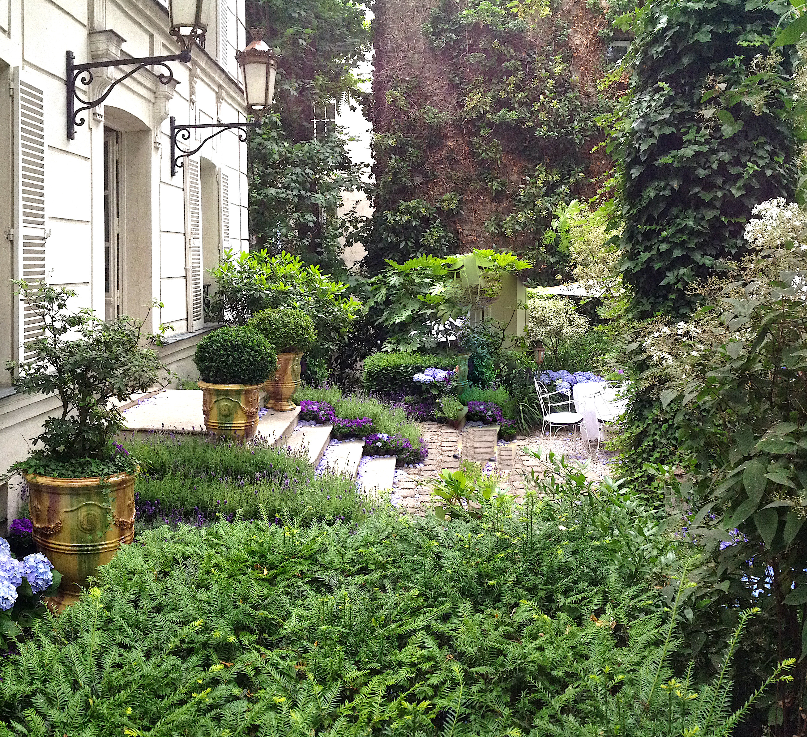 paysagiste d'excellence luxe paris Sébastien Habert jardin hotel-particulier-montmartre