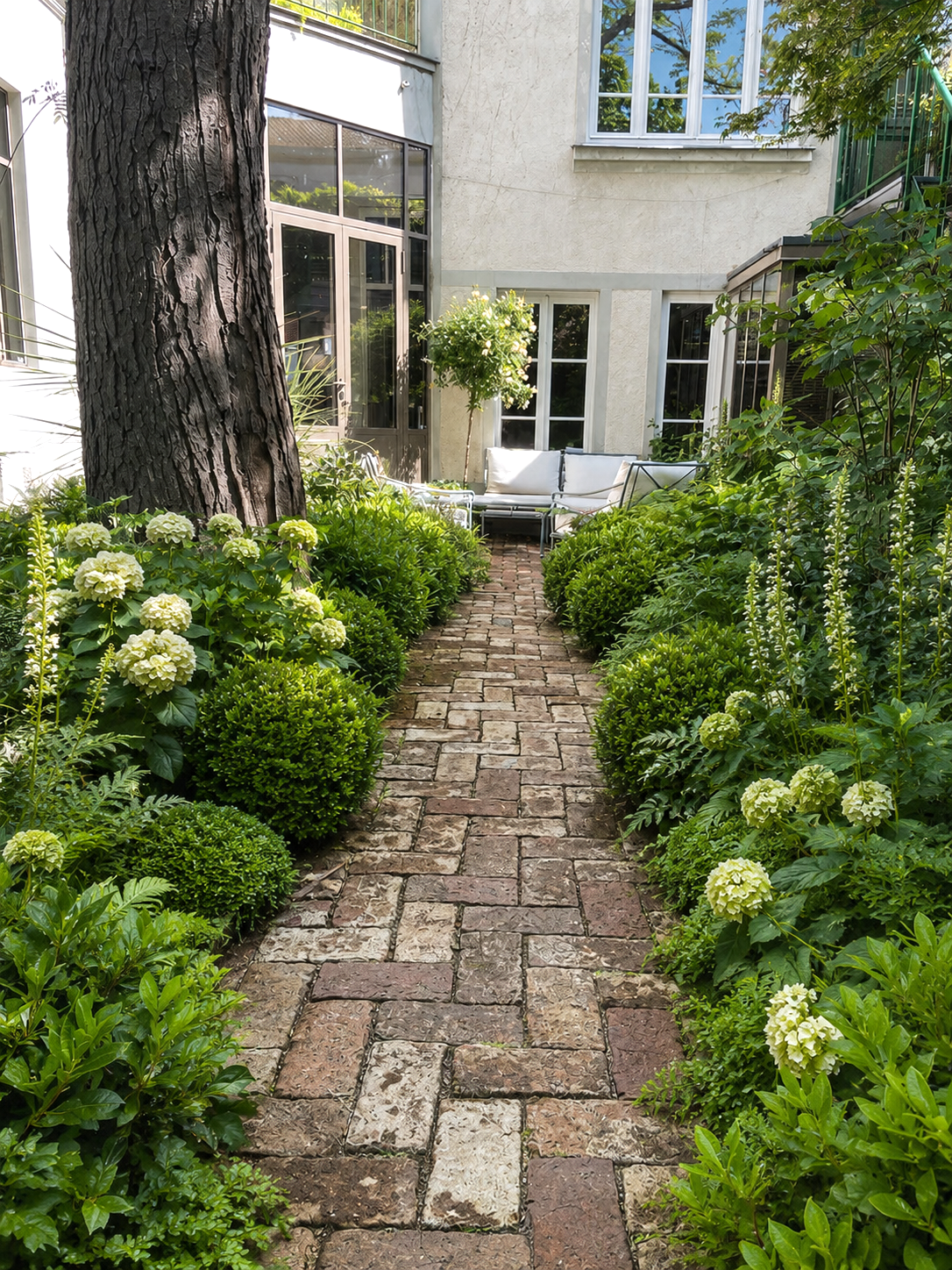 sebastien_habert_paysagiste_luxe_paris_terrasse_PRESTIGE_LUXE_prestige_haut_de_gamme_JARDIN_PRESTIGE_JARDIN_HAUT DE GAMME_PARIS MEILLEUR PAYSAGISTE copie.png